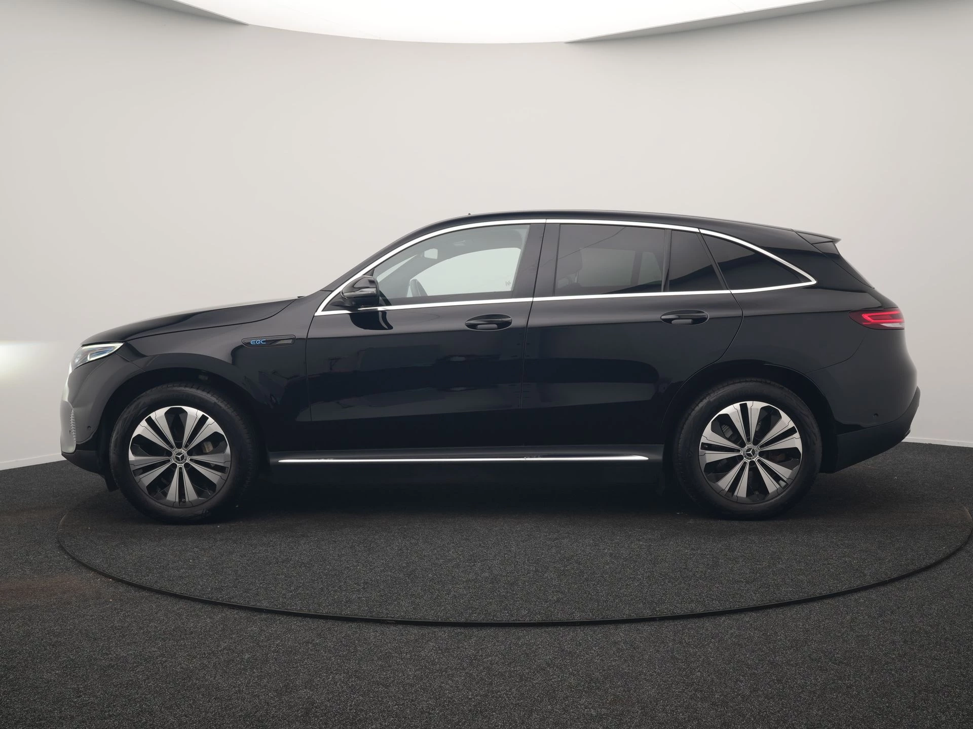 Hoofdafbeelding Mercedes-Benz EQC