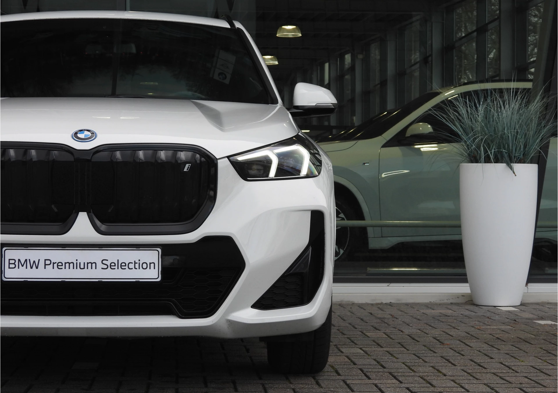 Hoofdafbeelding BMW iX1