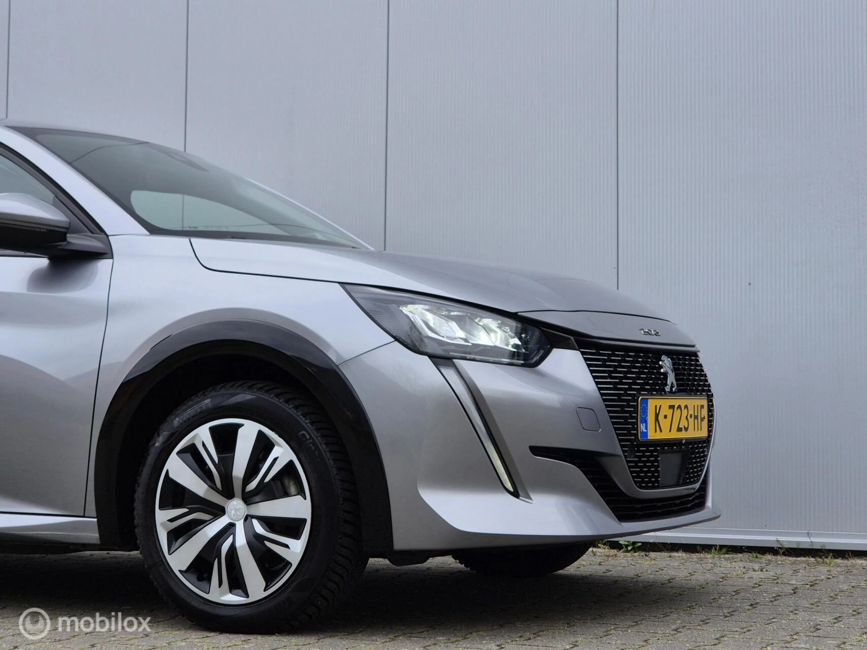Hoofdafbeelding Peugeot e-208