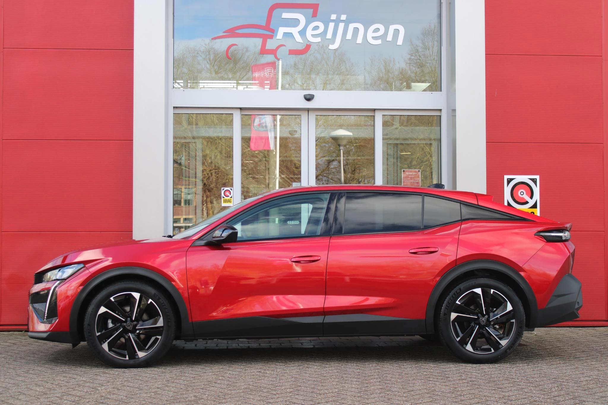 Hoofdafbeelding Peugeot 408