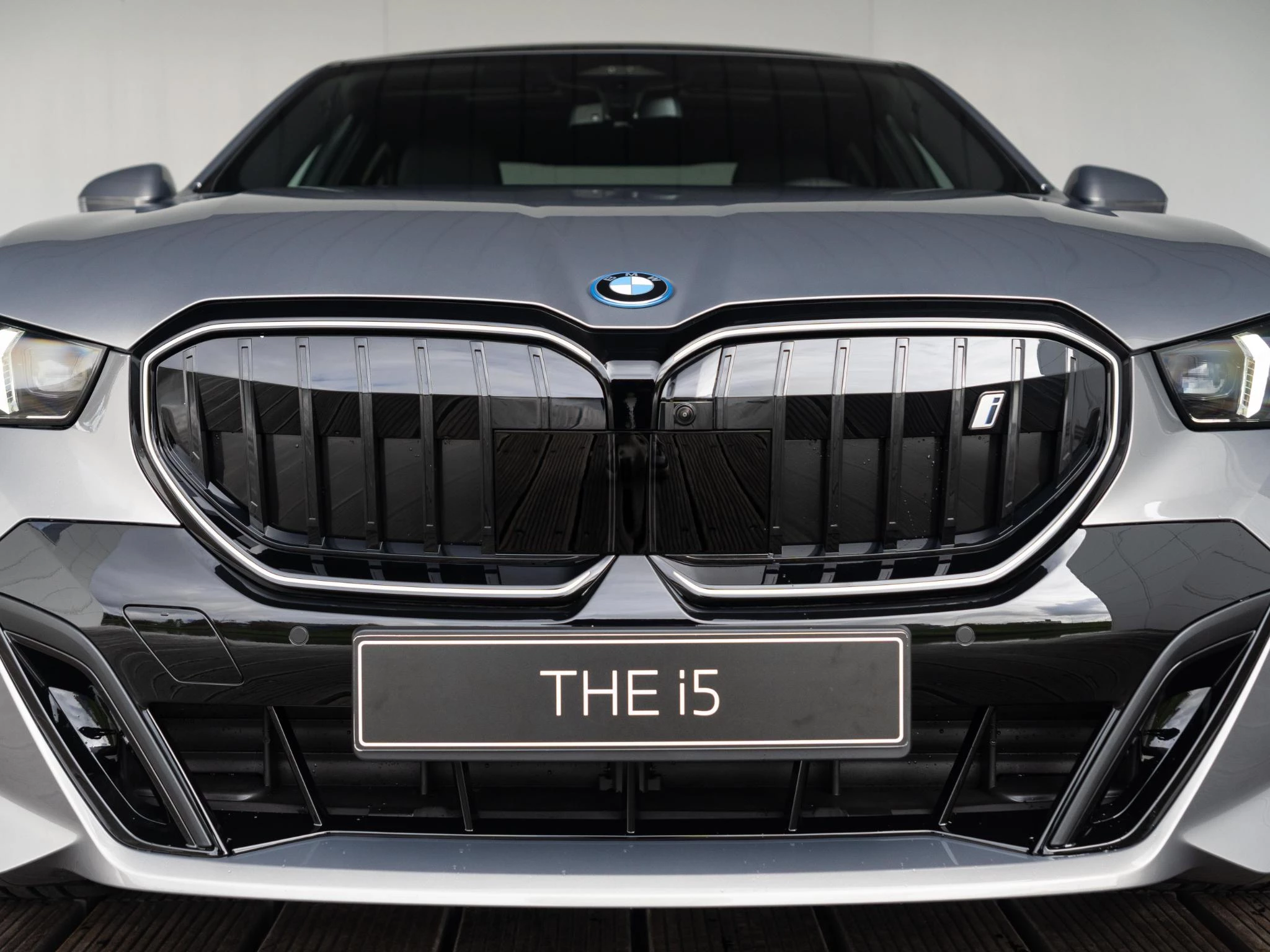 Hoofdafbeelding BMW i5