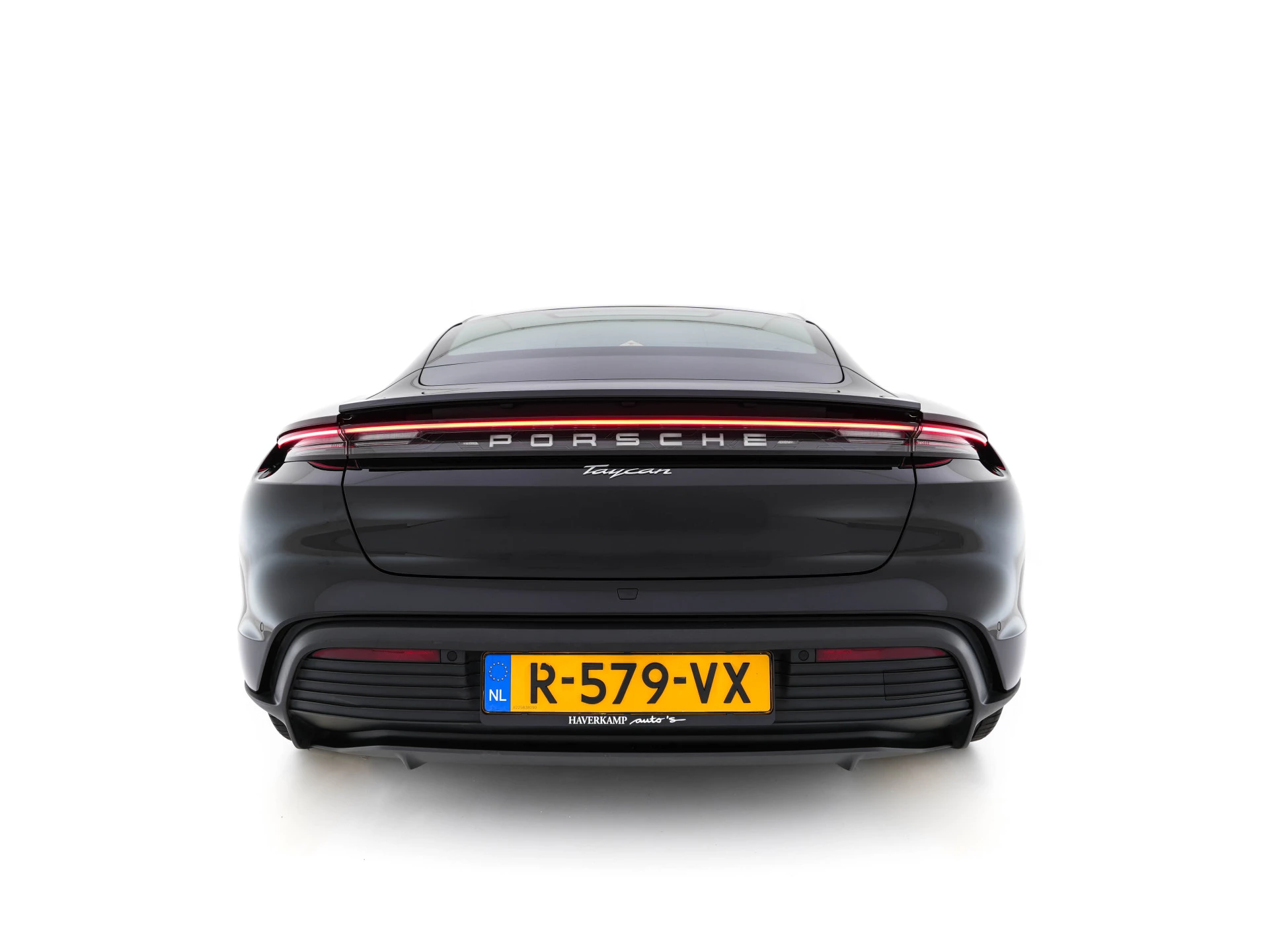 Hoofdafbeelding Porsche Taycan