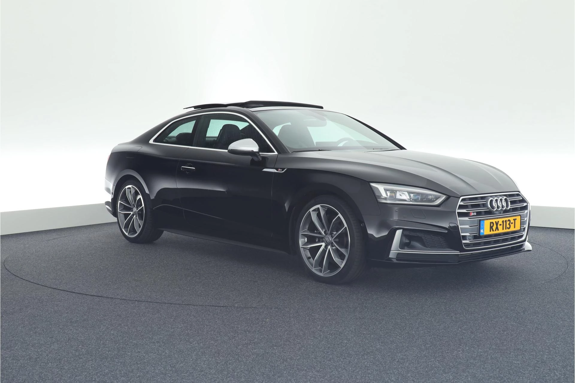 Hoofdafbeelding Audi S5