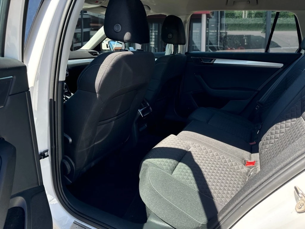 Hoofdafbeelding Škoda Superb