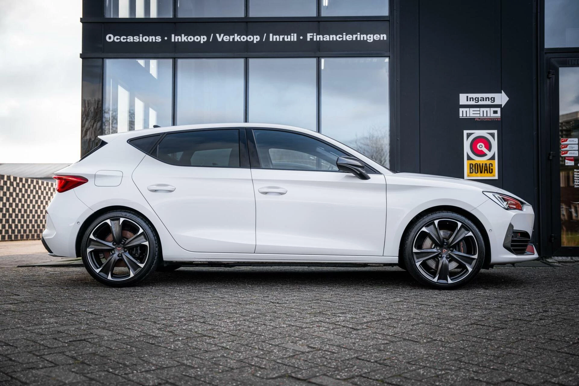 Hoofdafbeelding CUPRA Leon