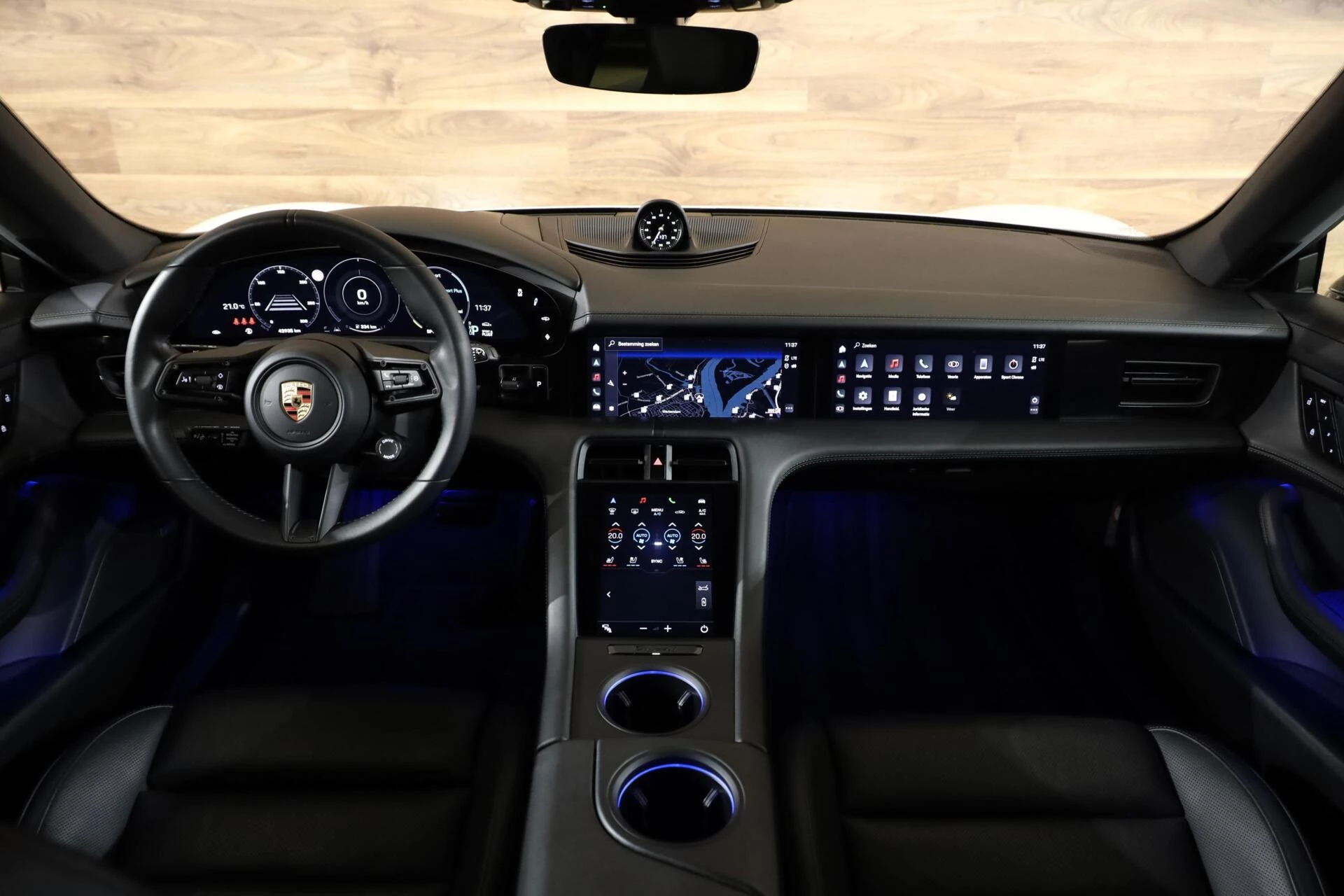 Hoofdafbeelding Porsche Taycan