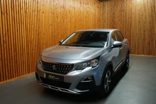 Hoofdafbeelding Peugeot 3008 Peugeot 3008 1.2 PureTech Allure Automaat/ Clima/ Navi