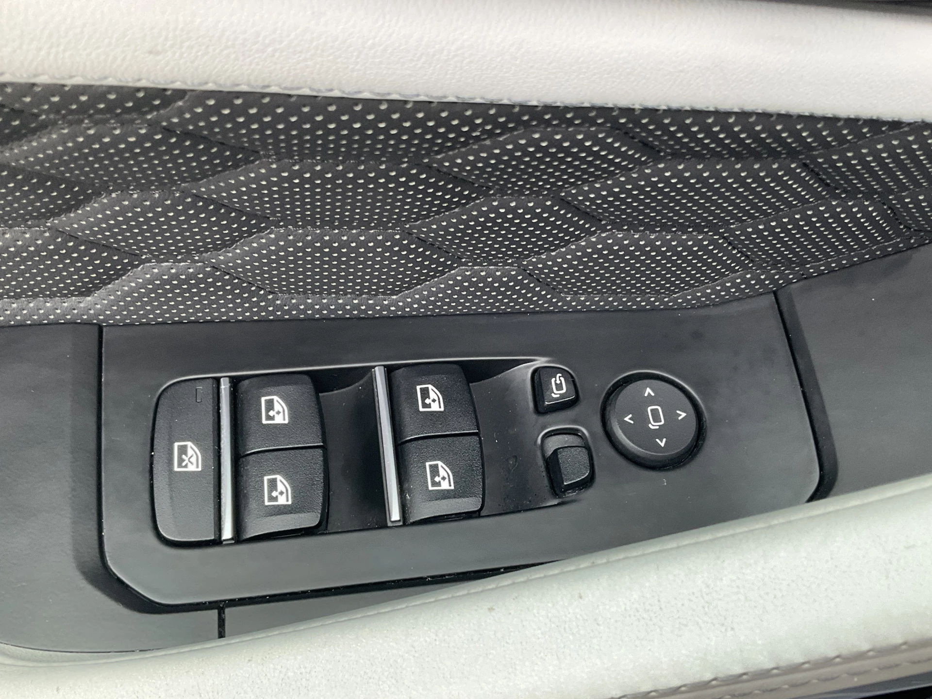 Hoofdafbeelding BMW X6