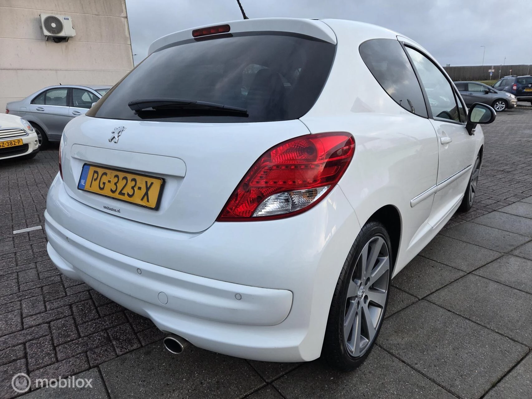 Hoofdafbeelding Peugeot 207