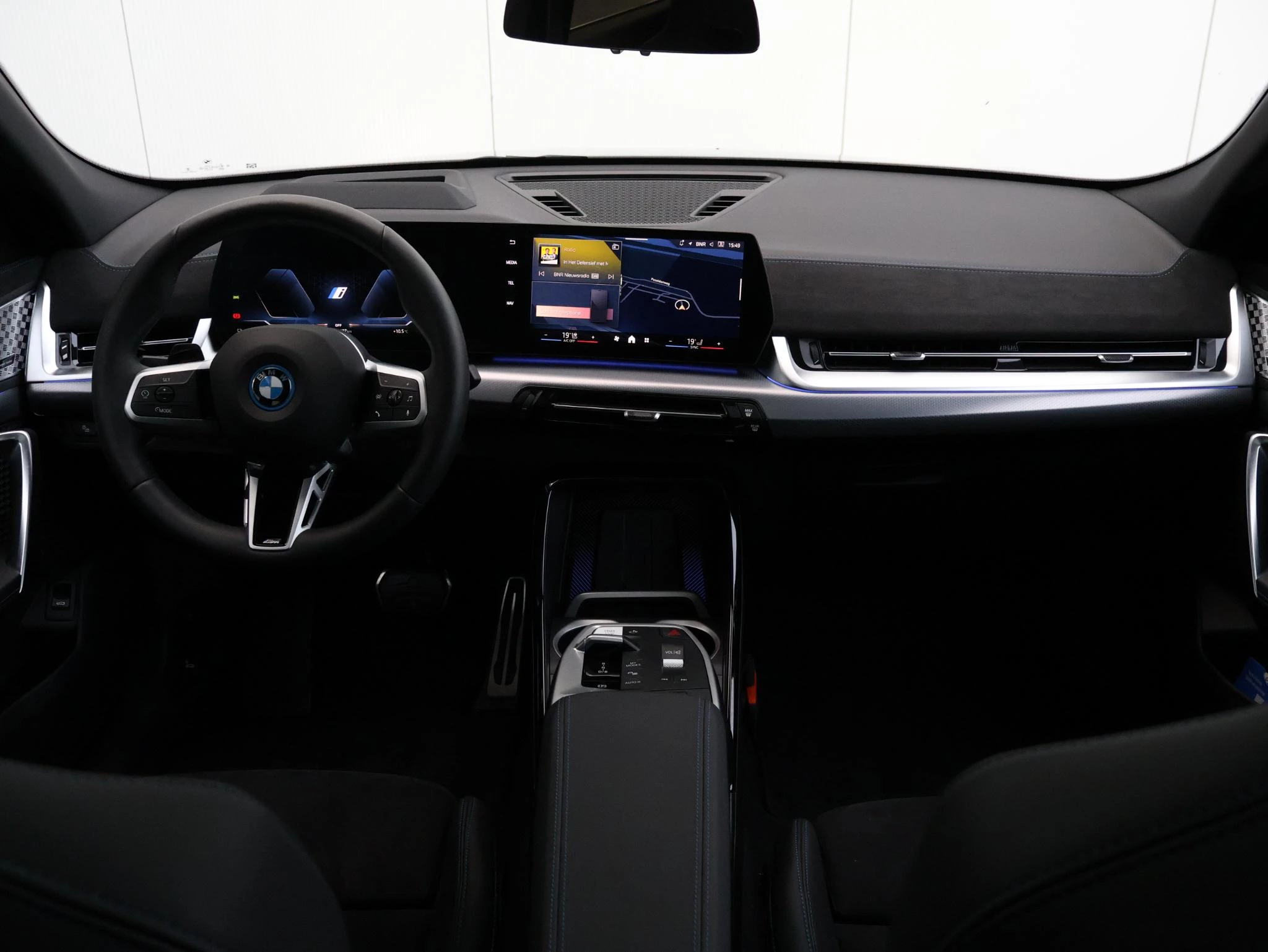 Hoofdafbeelding BMW iX2