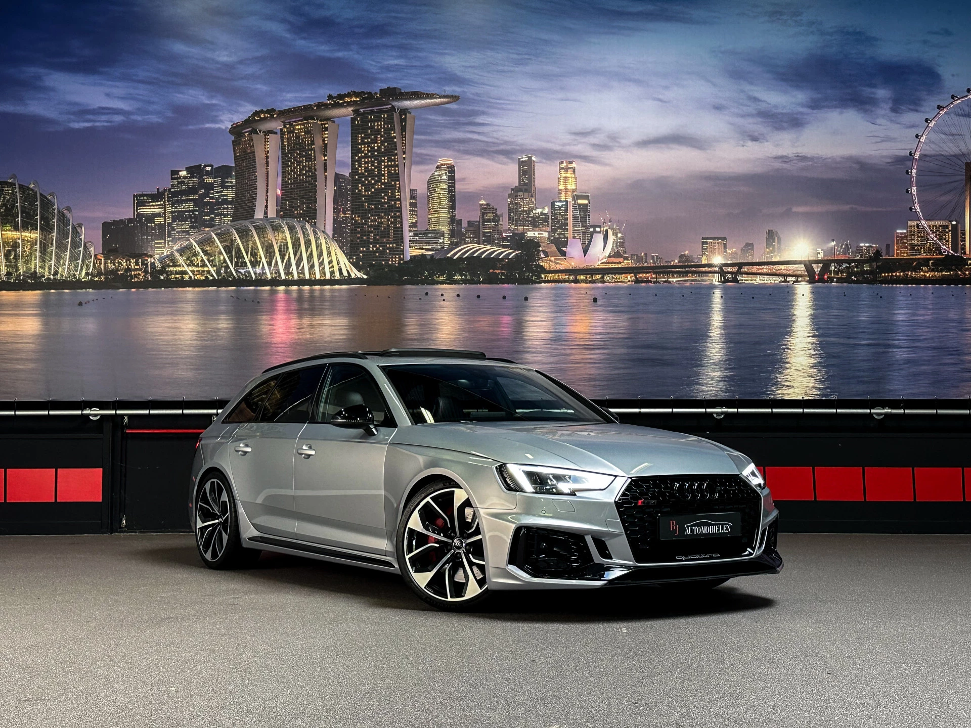 Hoofdafbeelding Audi RS4