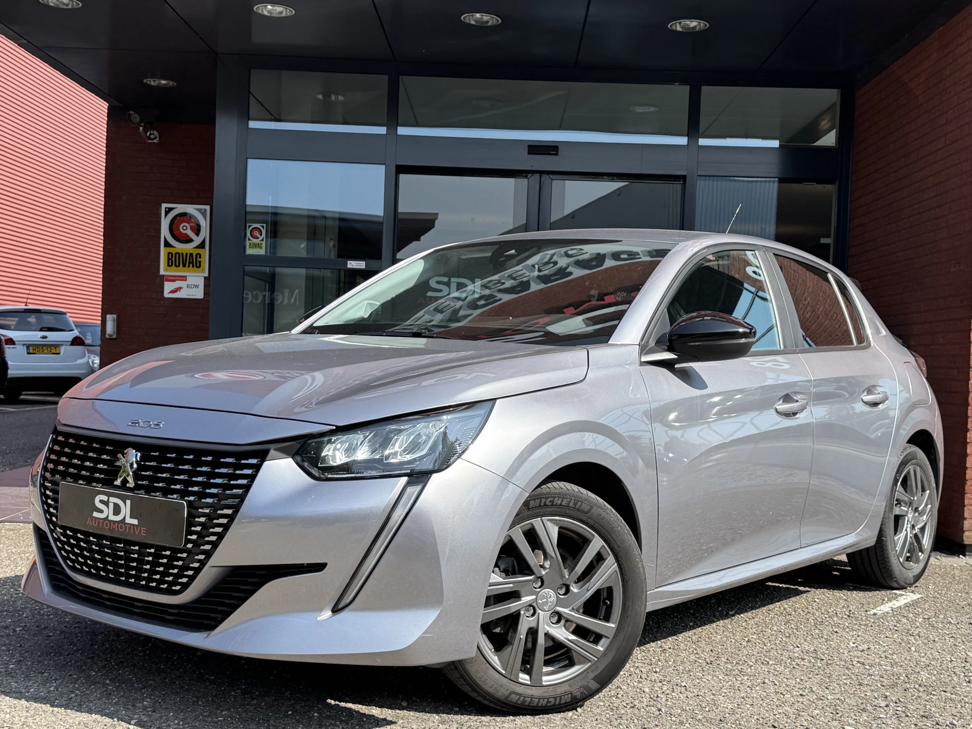 Hoofdafbeelding Peugeot 208