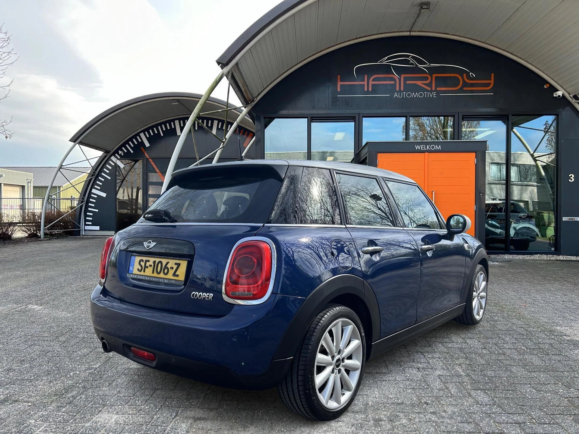 Hoofdafbeelding MINI Cooper
