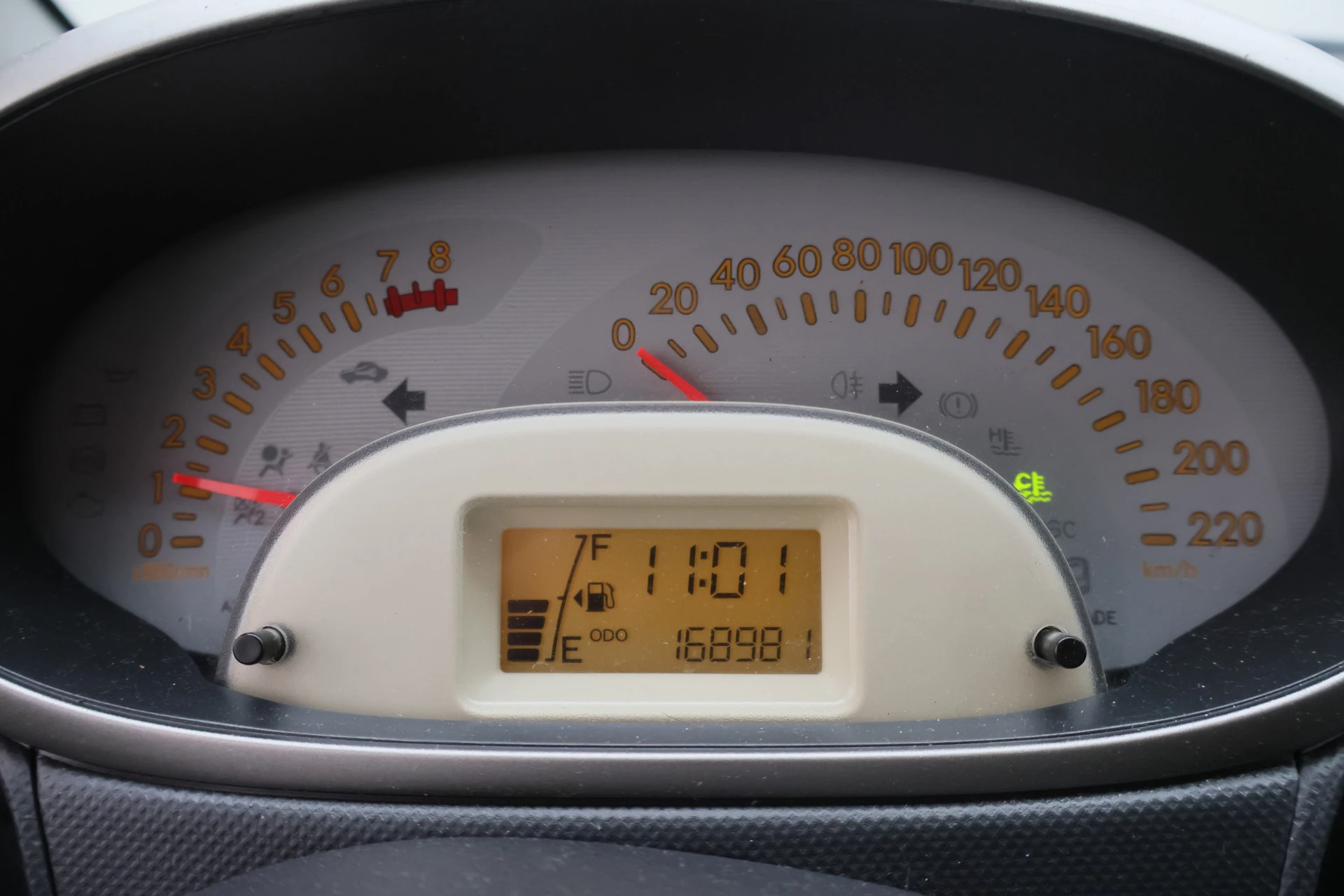 Hoofdafbeelding Daihatsu Sirion
