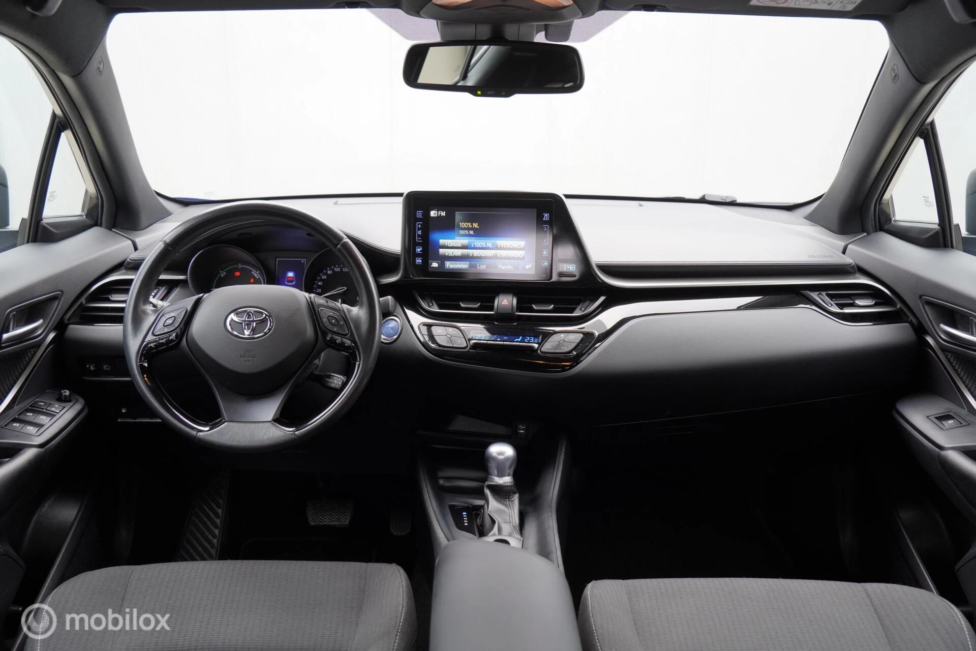 Hoofdafbeelding Toyota C-HR