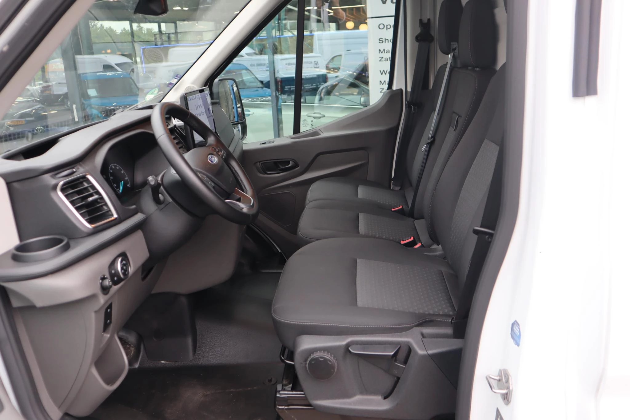 Hoofdafbeelding Ford E-Transit