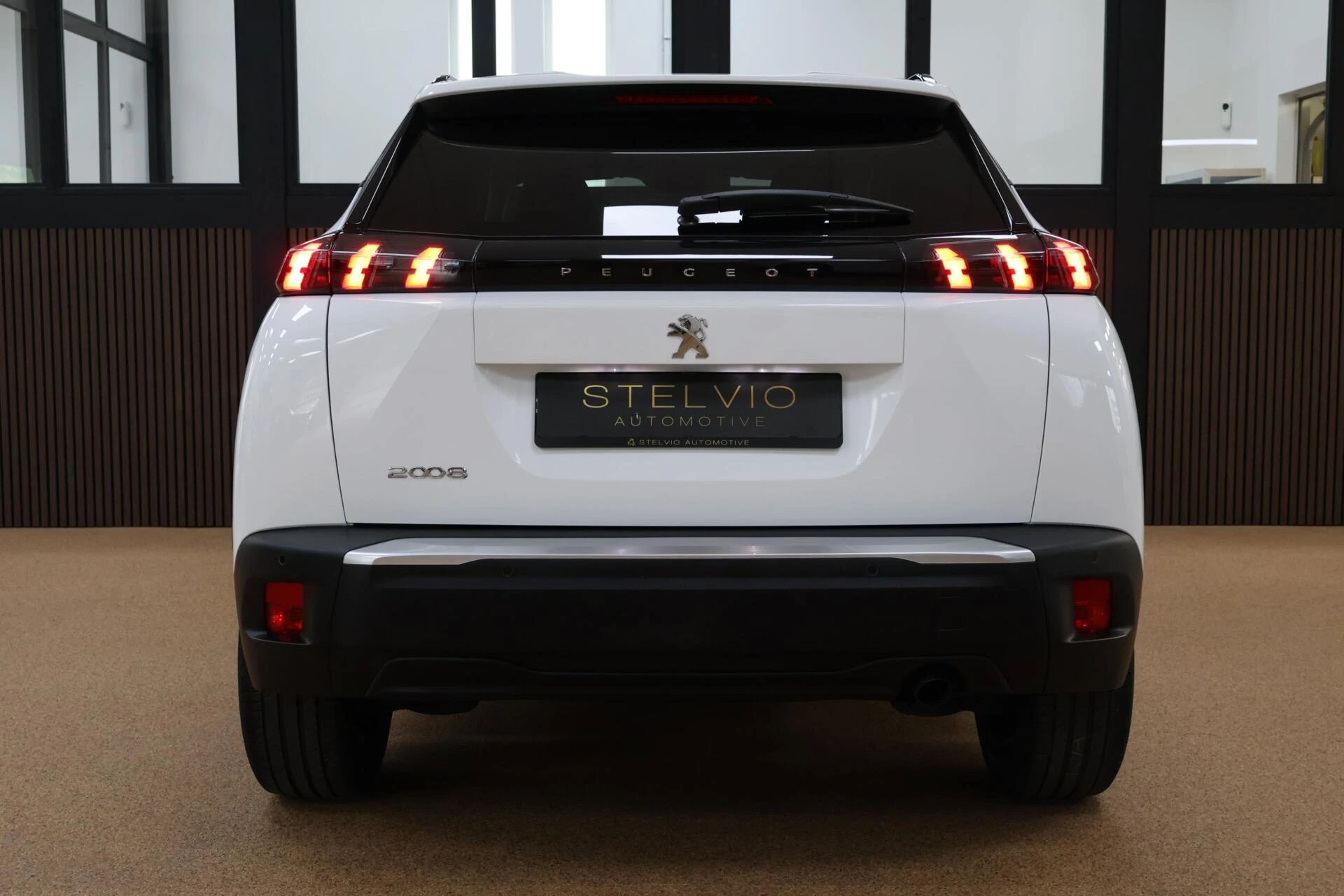 Hoofdafbeelding Peugeot 2008