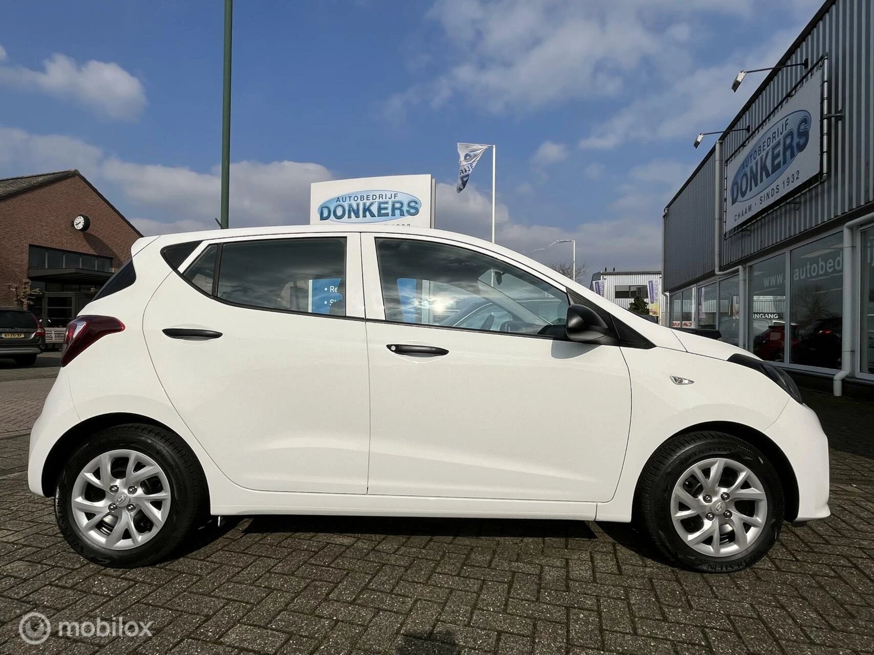 Hoofdafbeelding Hyundai i10