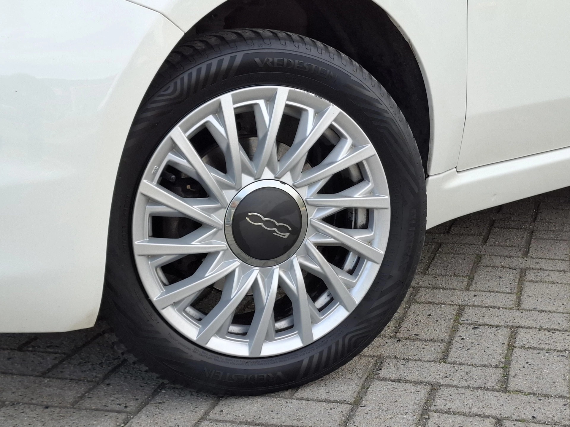 Hoofdafbeelding Fiat 500C
