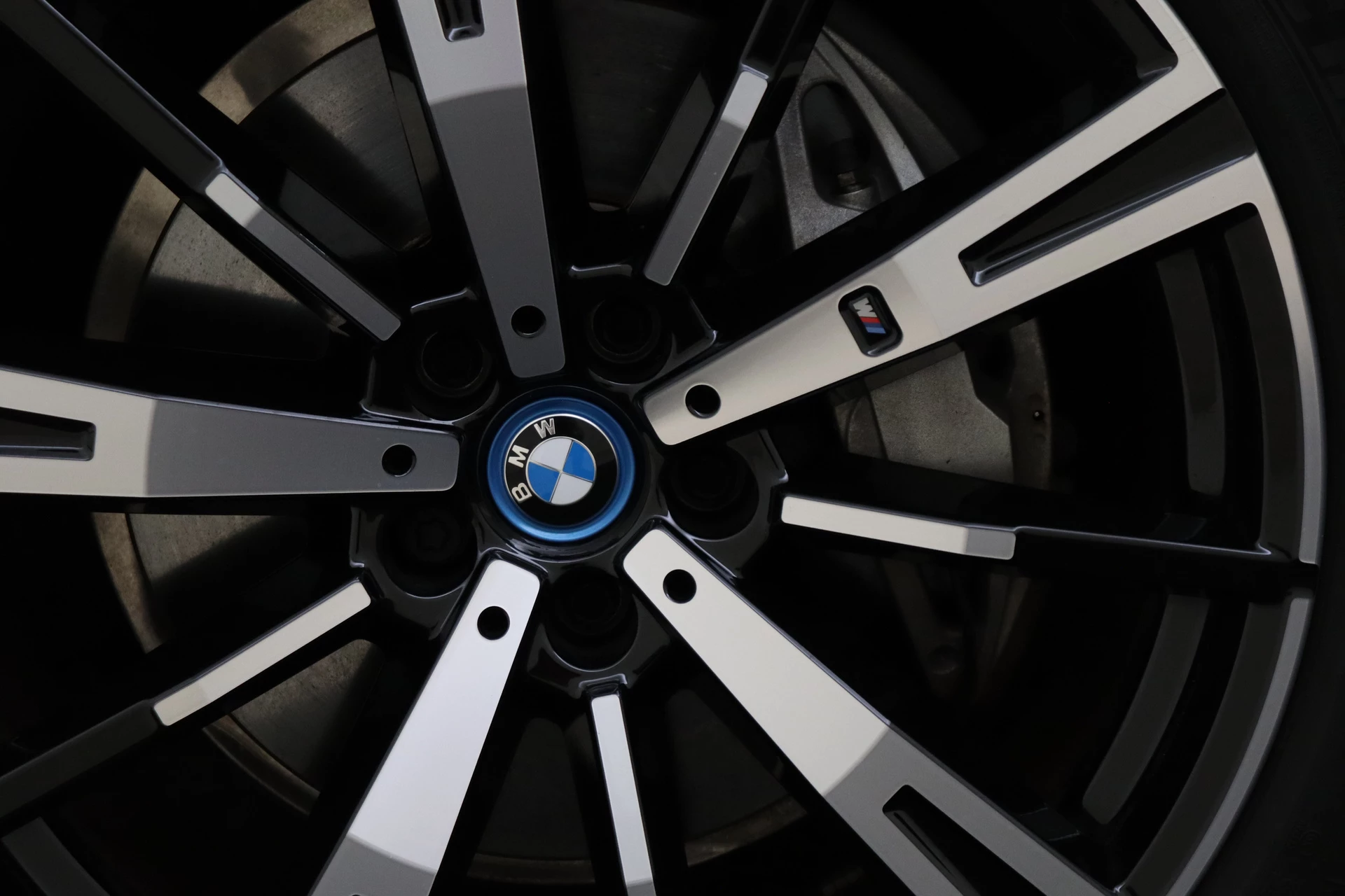 Hoofdafbeelding BMW i5