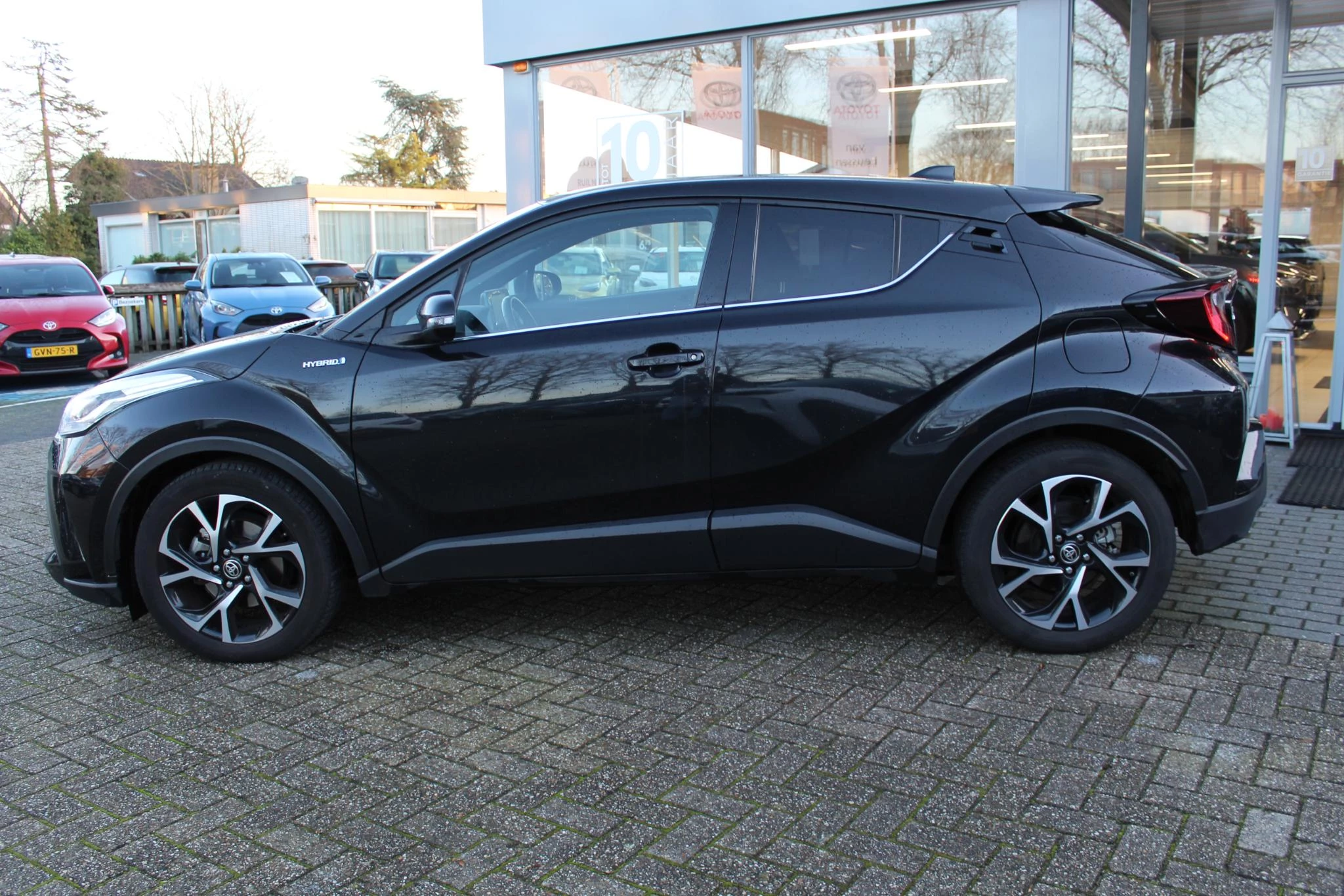 Hoofdafbeelding Toyota C-HR
