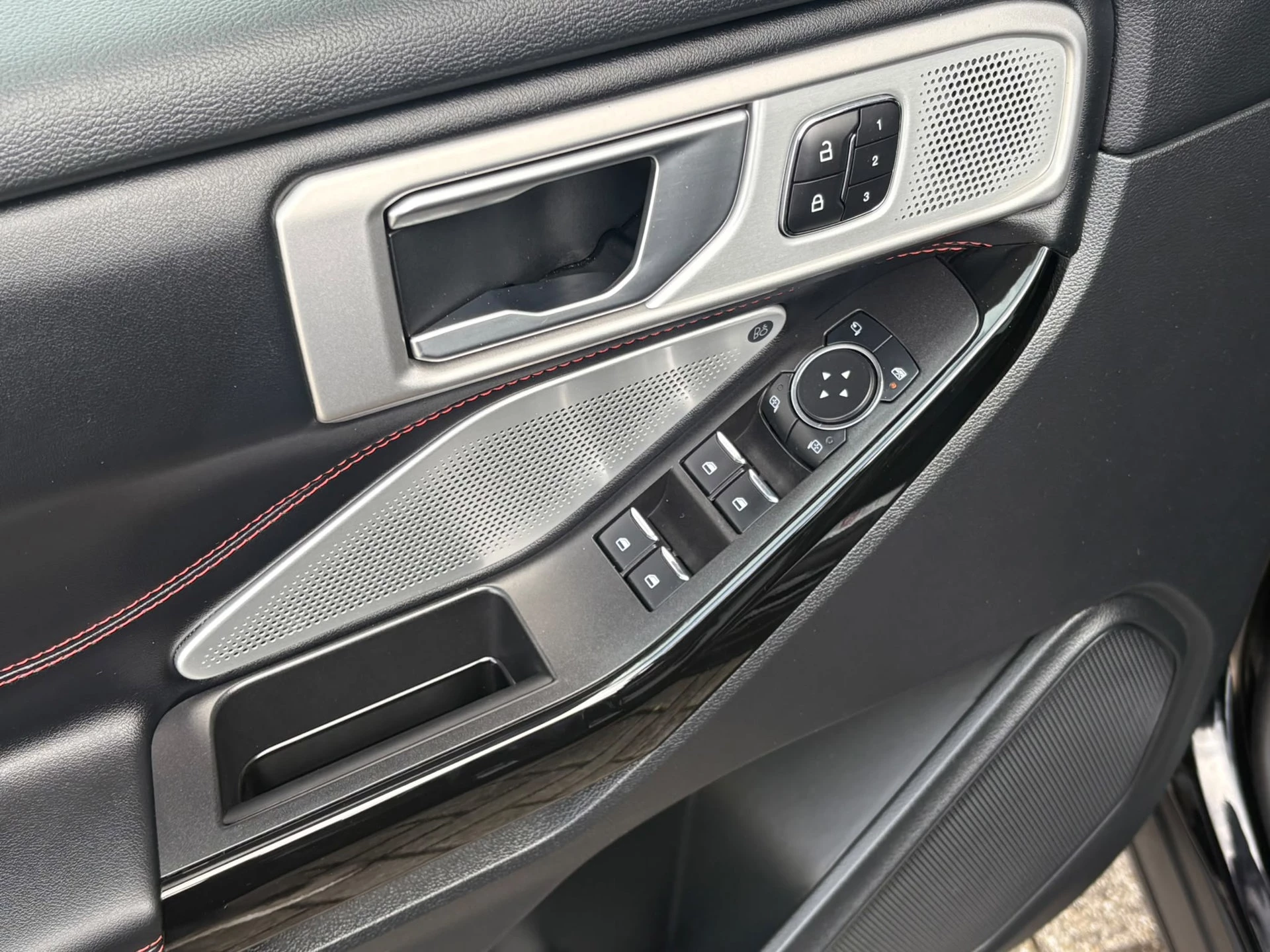 Hoofdafbeelding Ford Explorer