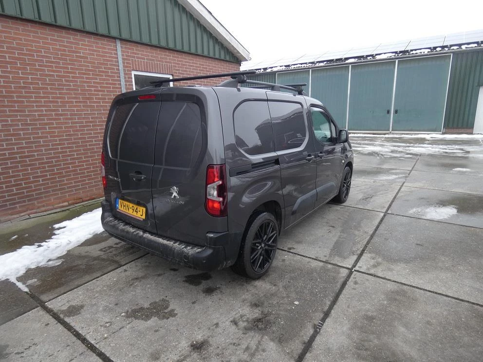 Hoofdafbeelding Peugeot Partner