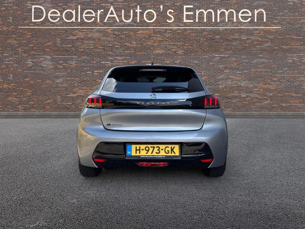 Hoofdafbeelding Peugeot e-208