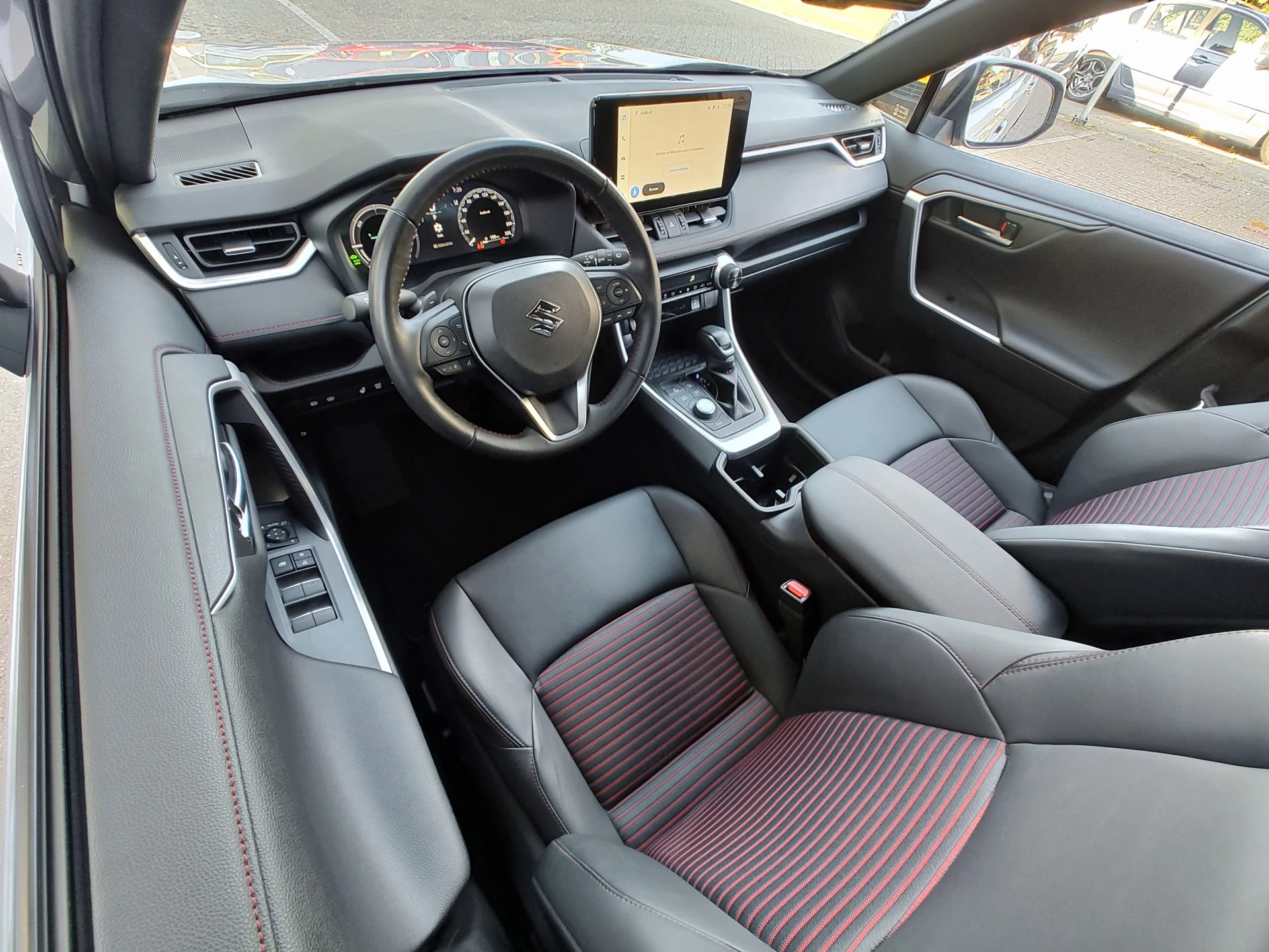 Hoofdafbeelding Suzuki Across