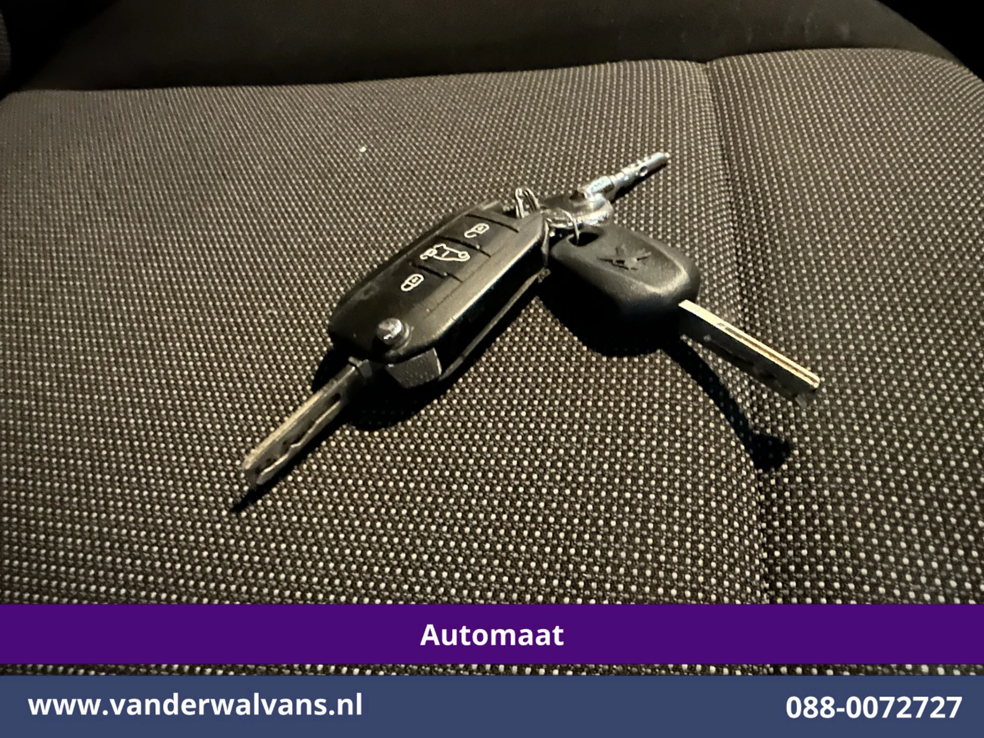 Hoofdafbeelding Peugeot Partner