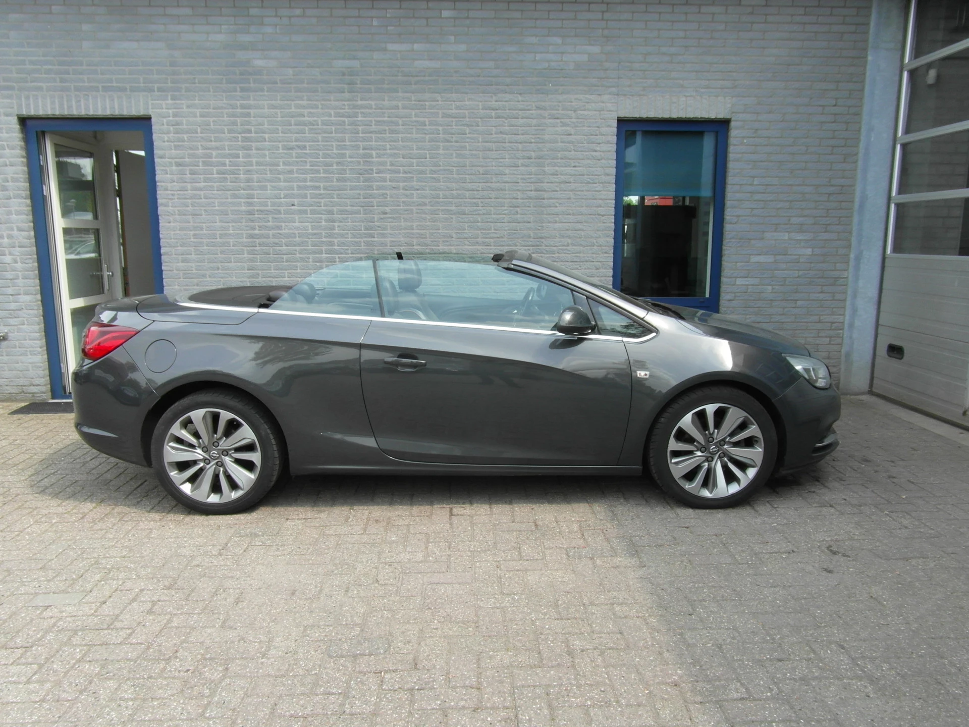 Hoofdafbeelding Opel Cascada
