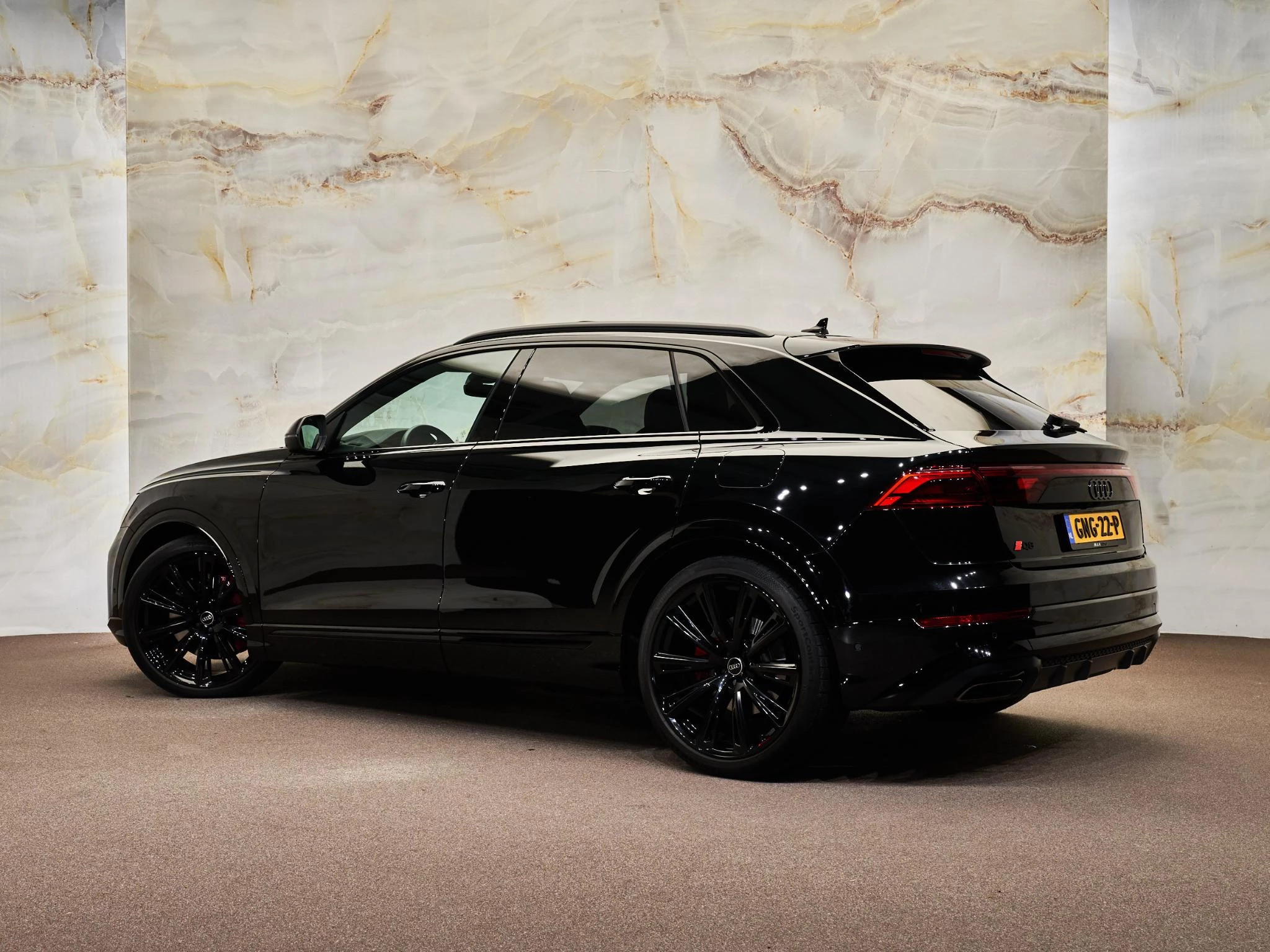 Hoofdafbeelding Audi Q8