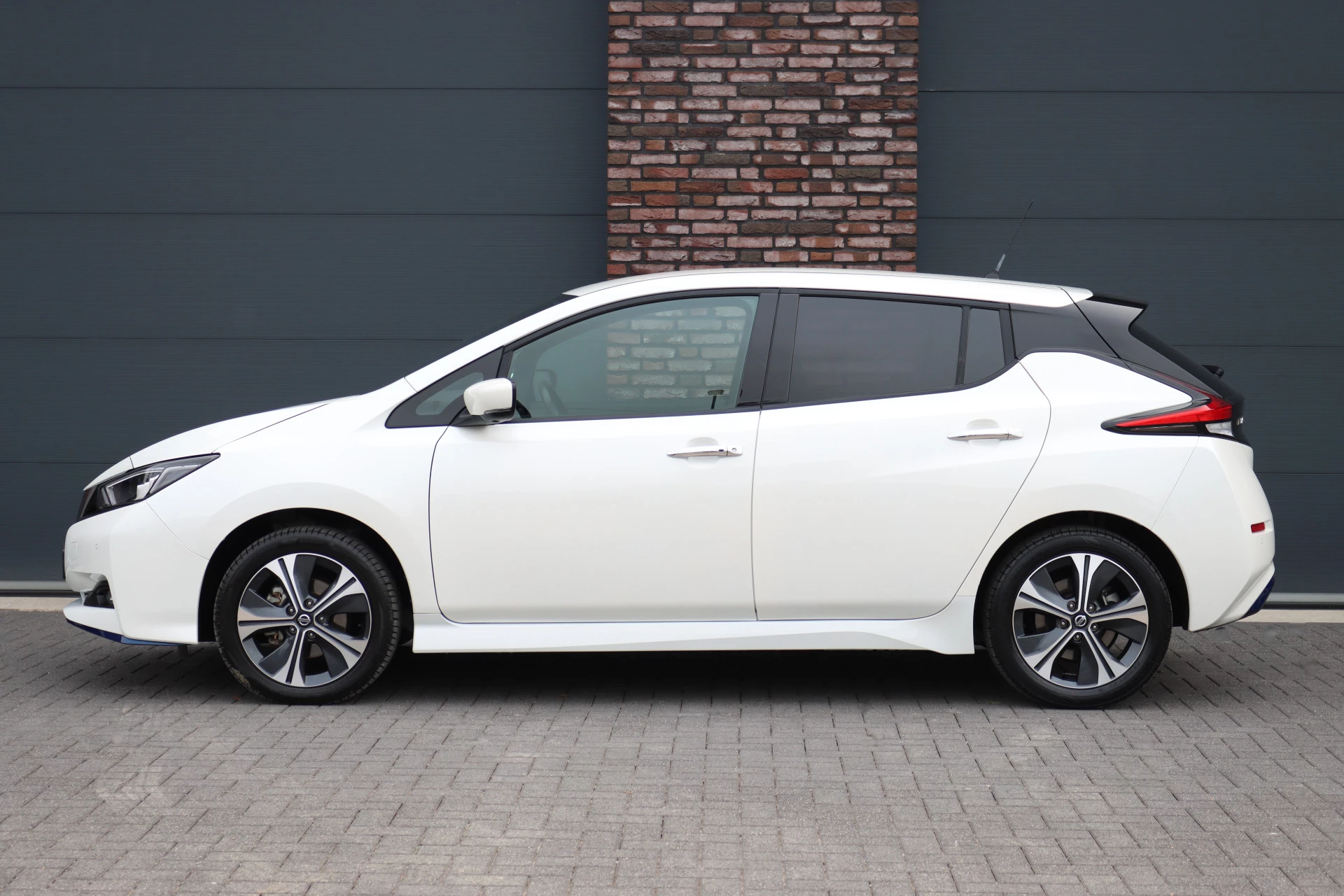 Hoofdafbeelding Nissan Leaf
