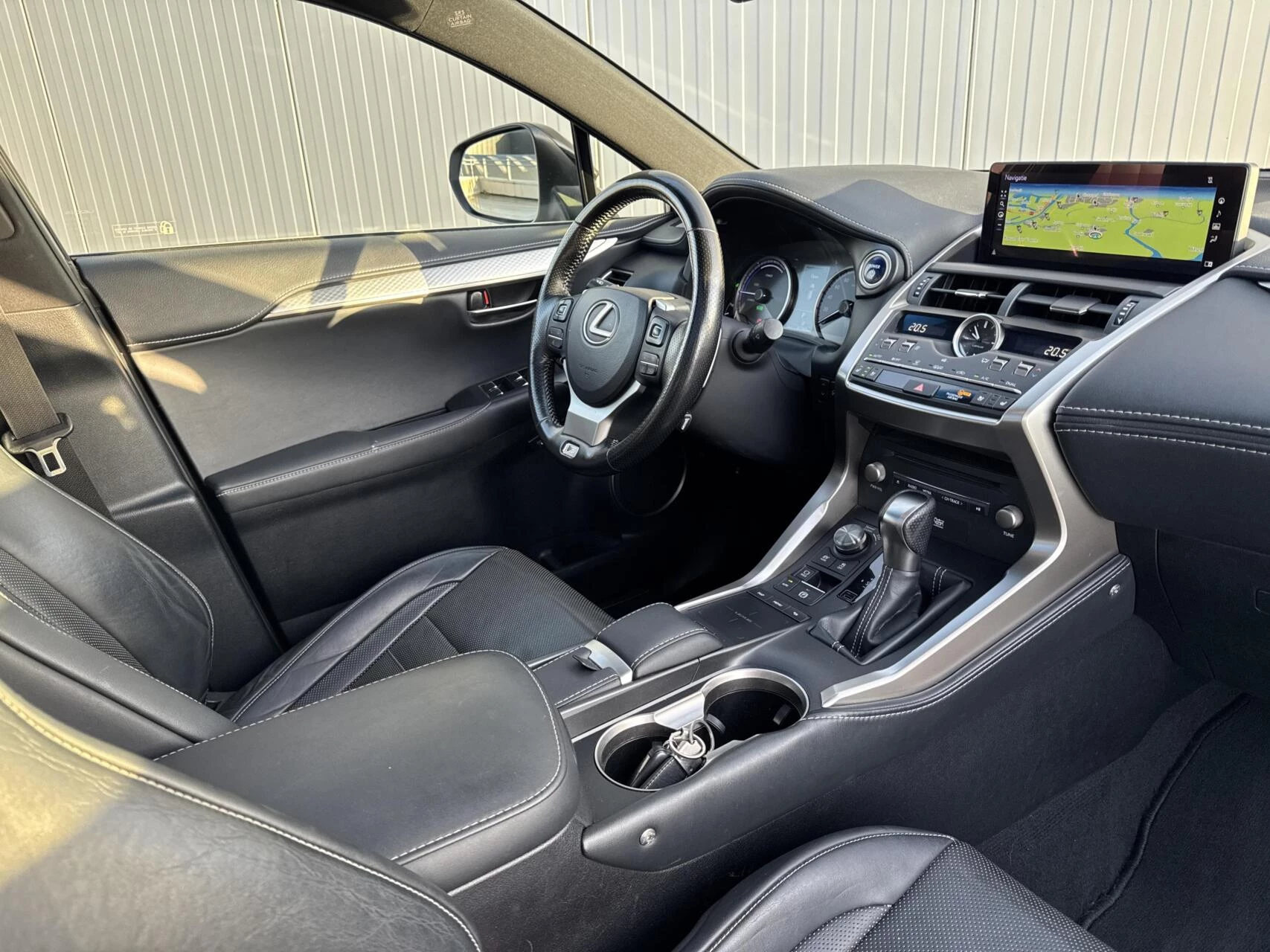 Hoofdafbeelding Lexus NX