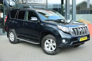 Toyota Land Cruiser Landcruiser 150 2.8 D-4D 5DRS LEGEND A/T VAN