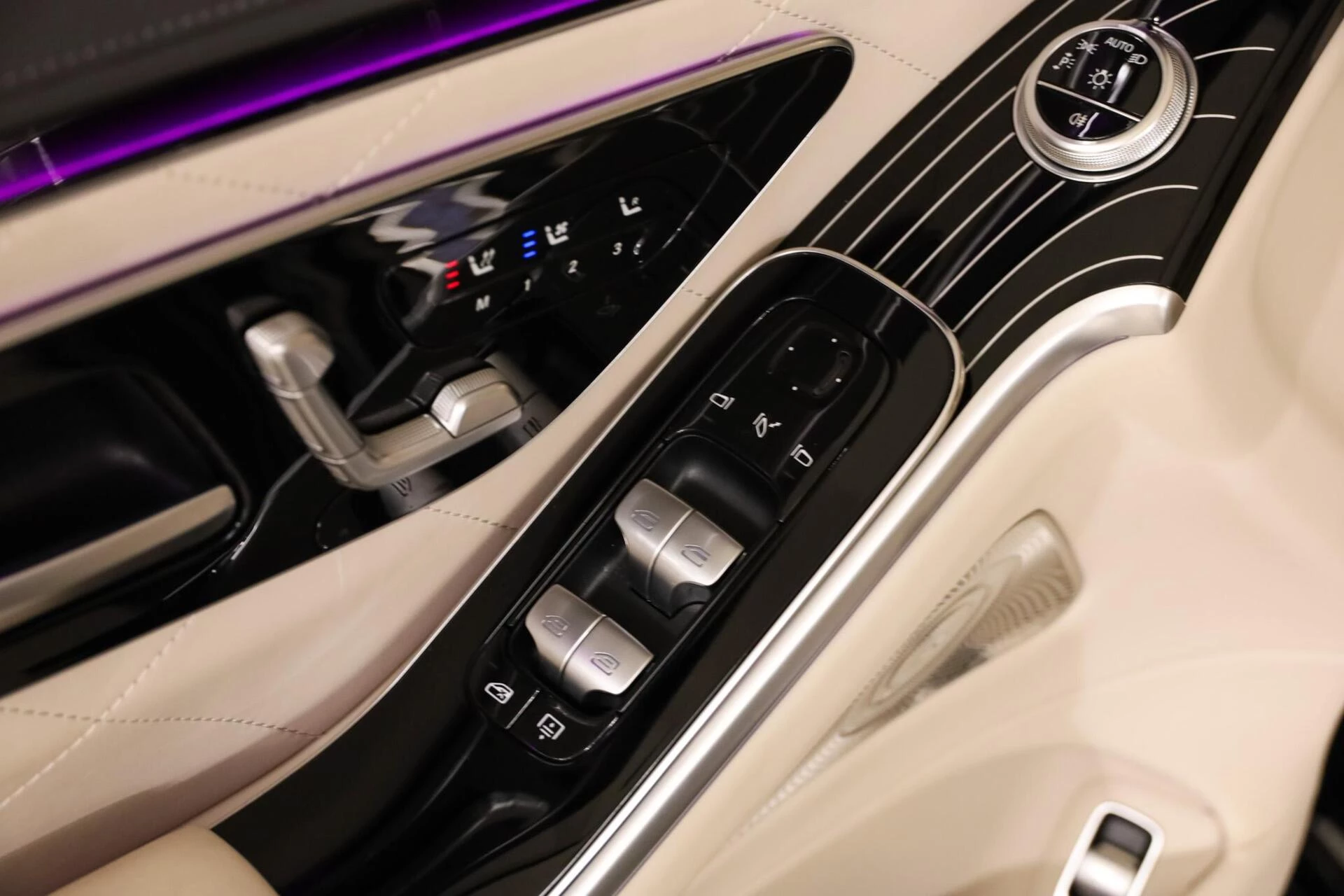 Hoofdafbeelding Mercedes-Benz S-Klasse