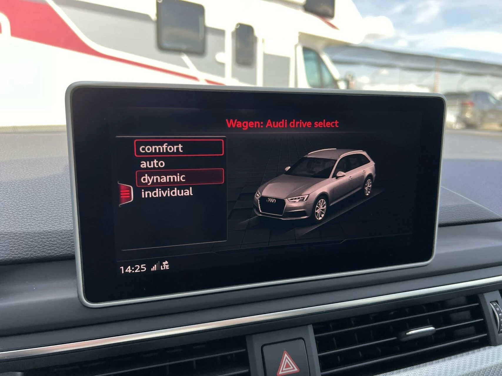 Hoofdafbeelding Audi RS4