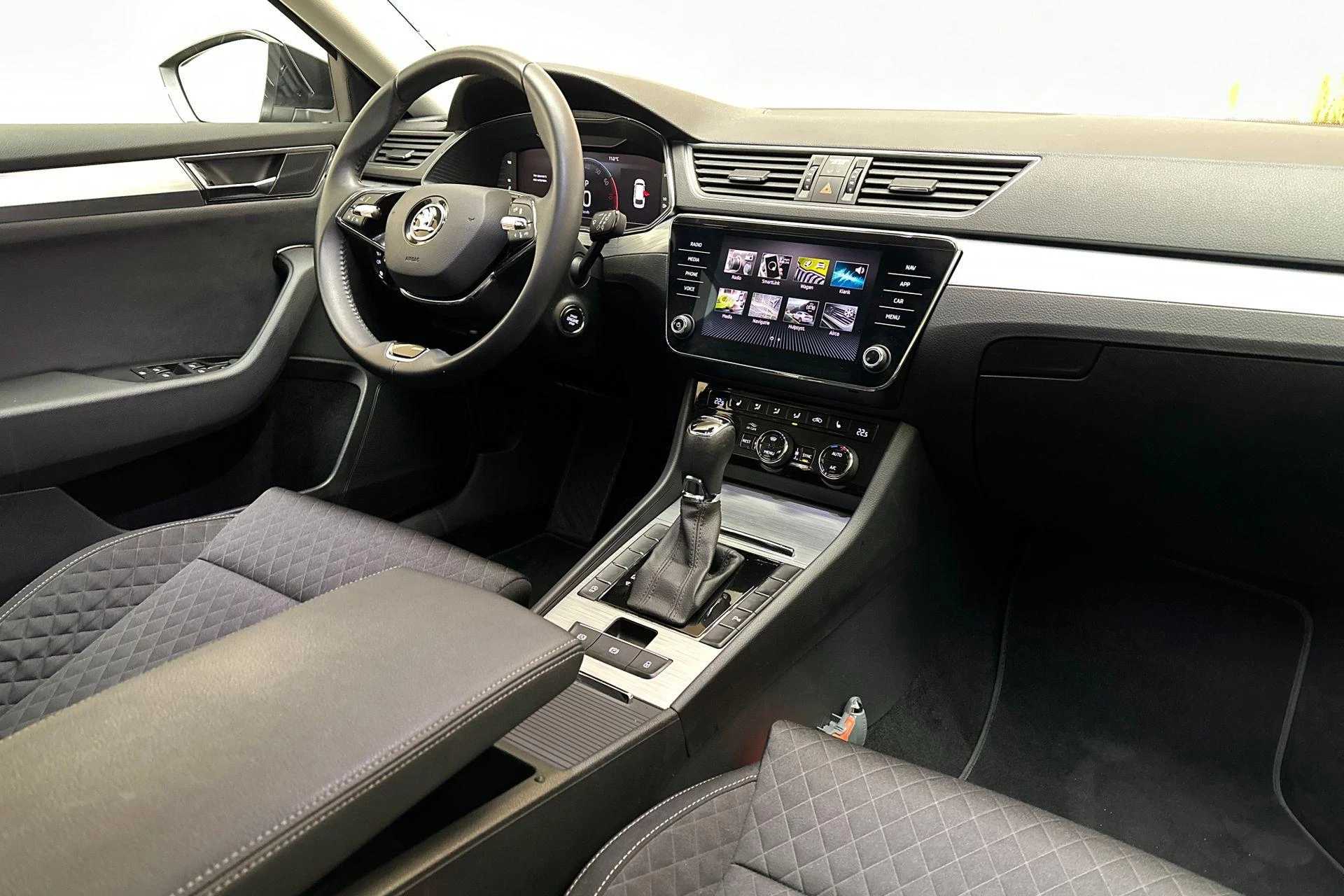 Hoofdafbeelding Škoda Superb