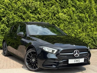 Mercedes-Benz A 250 e AMG Line Panorama Camera CarPlay