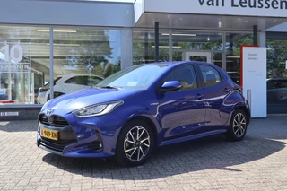 Toyota Yaris 1.5 HYBRID DYNAMIC KEYLESS CLIMA LED CAMERA AD-CRUISE LM-VELGEN EL-RAMEN
