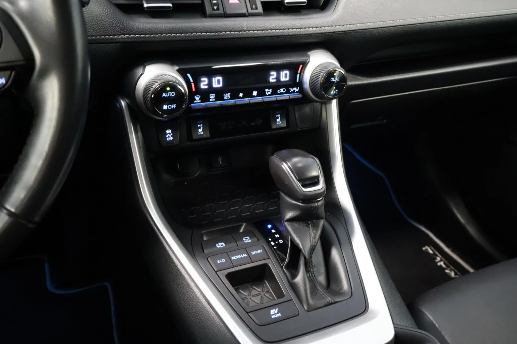 Hoofdafbeelding Toyota RAV4