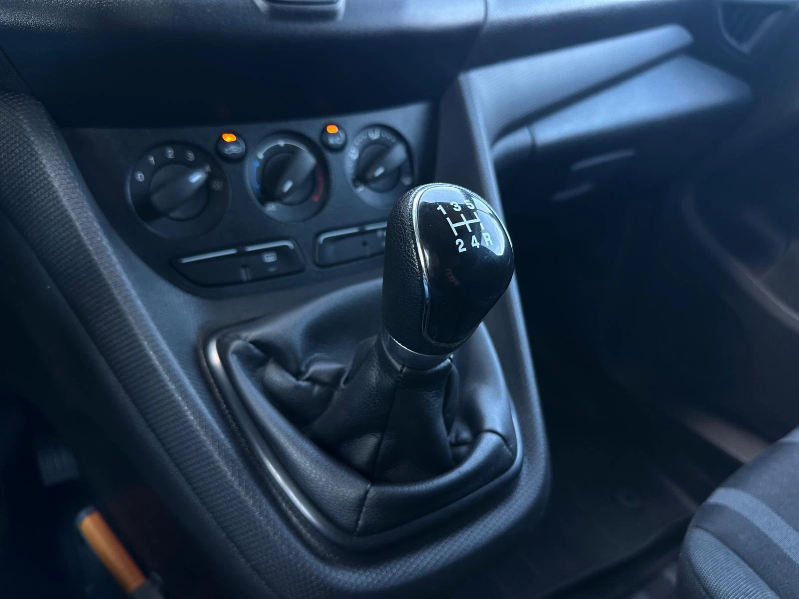 Hoofdafbeelding Ford Transit Connect