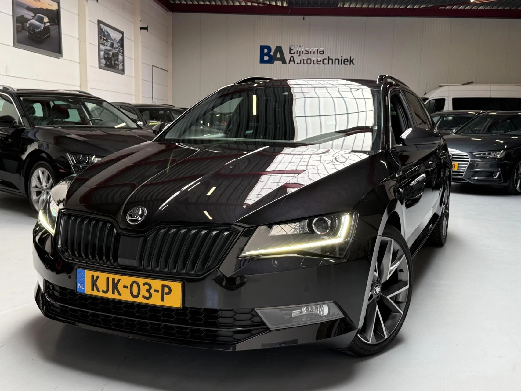 Hoofdafbeelding Škoda Superb
