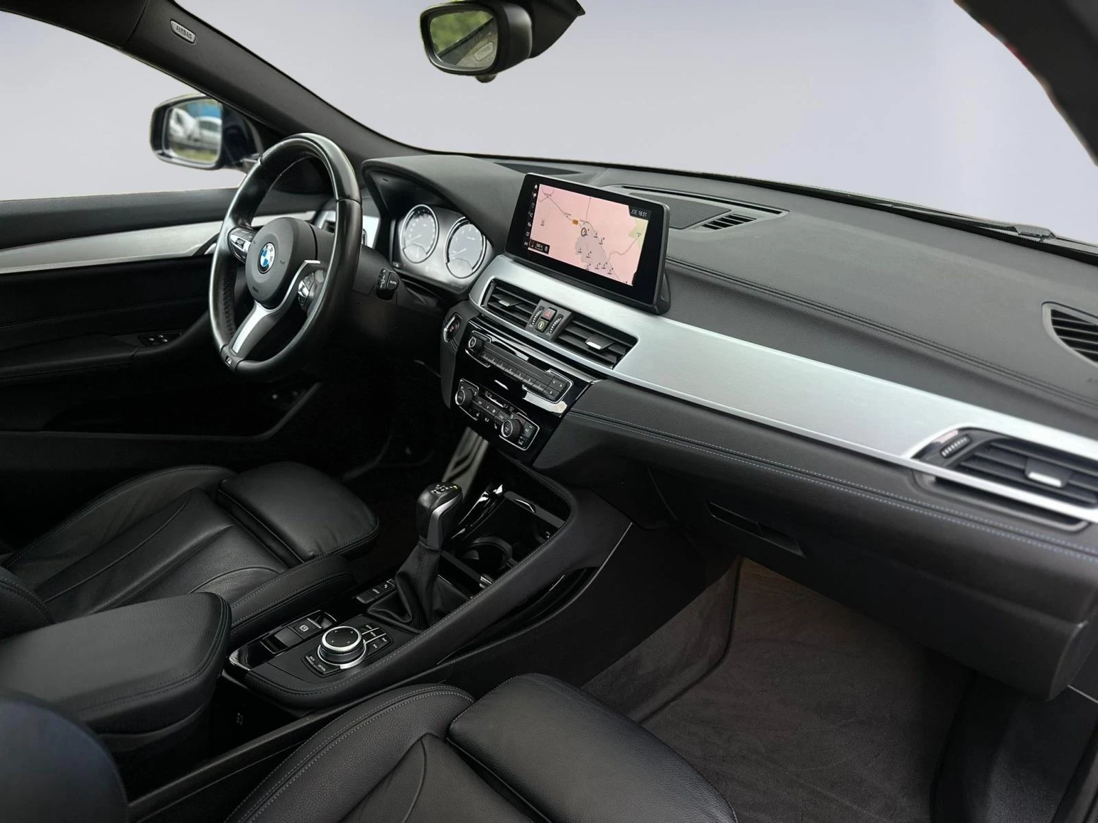 Hoofdafbeelding BMW X2