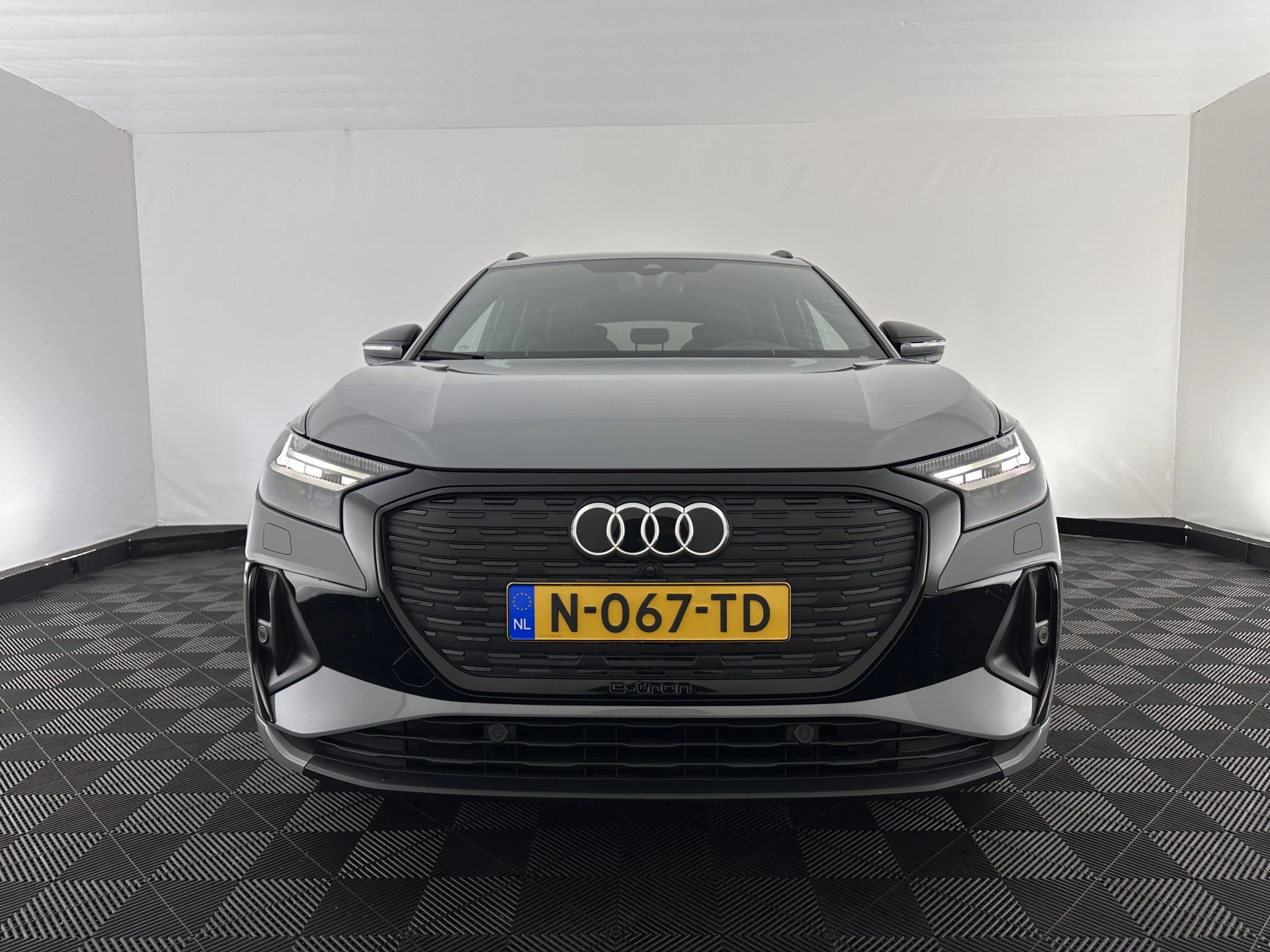 Hoofdafbeelding Audi Q4 e-tron