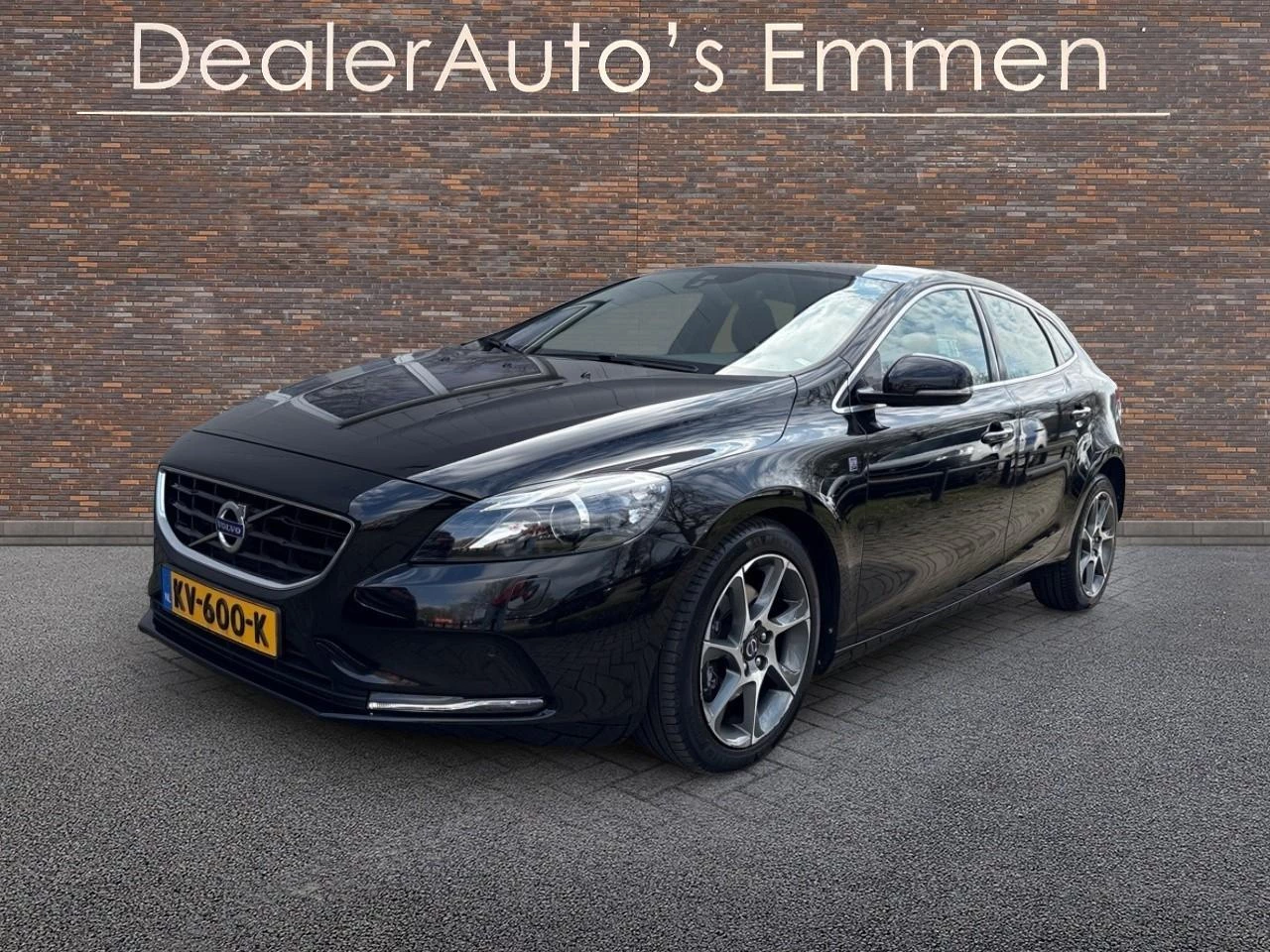 Hoofdafbeelding Volvo V40