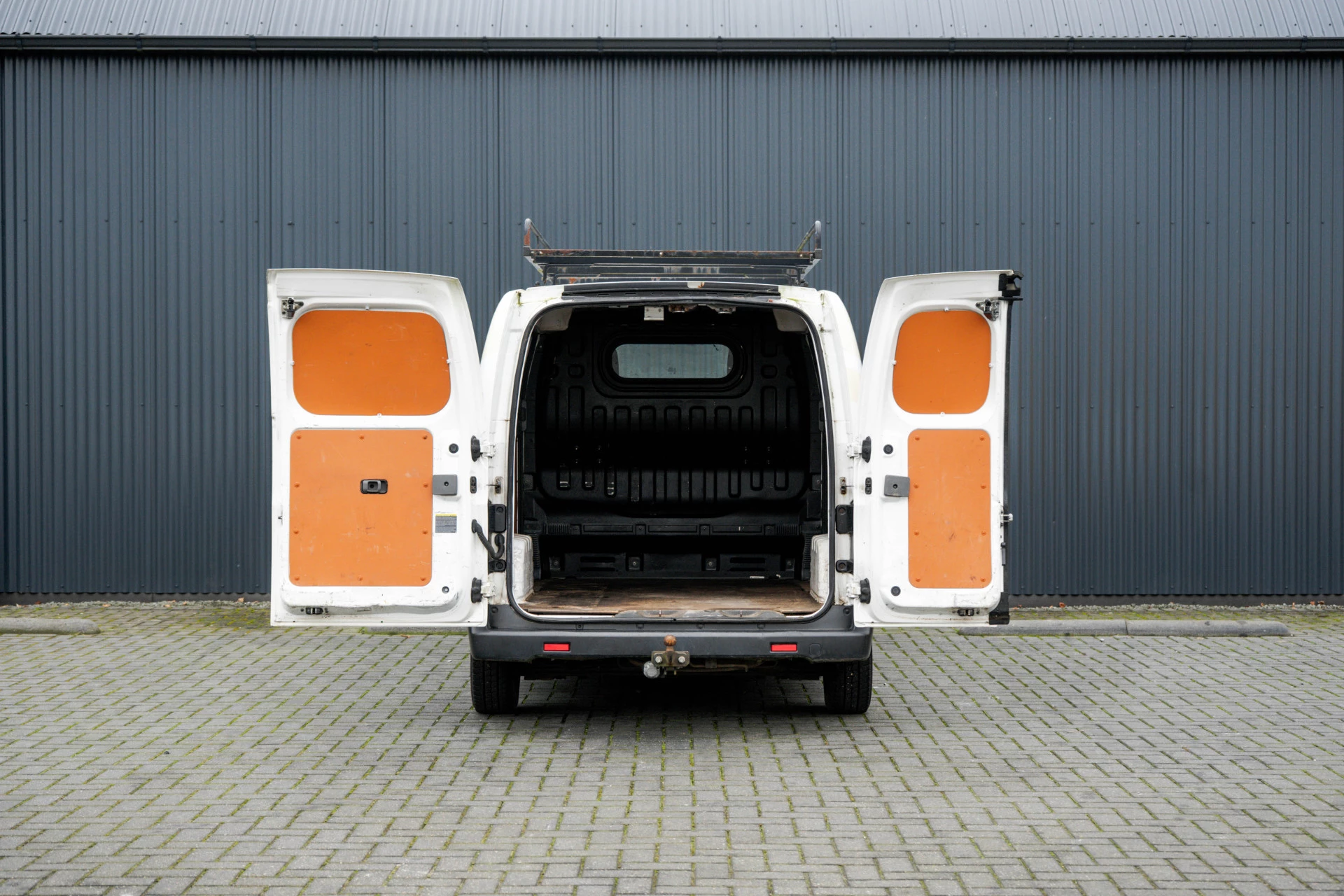 Hoofdafbeelding Nissan NV200