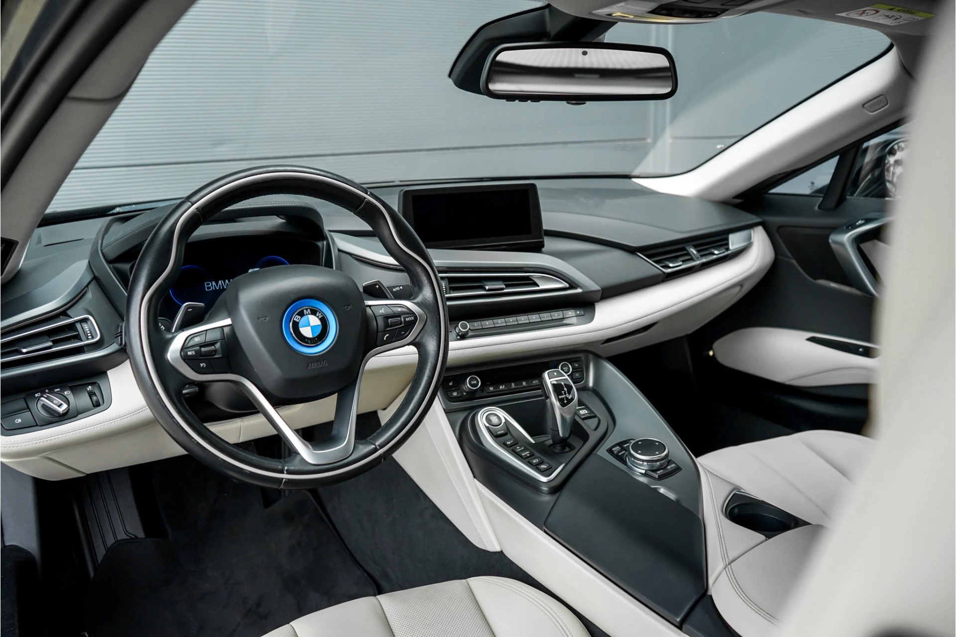 Hoofdafbeelding BMW i8