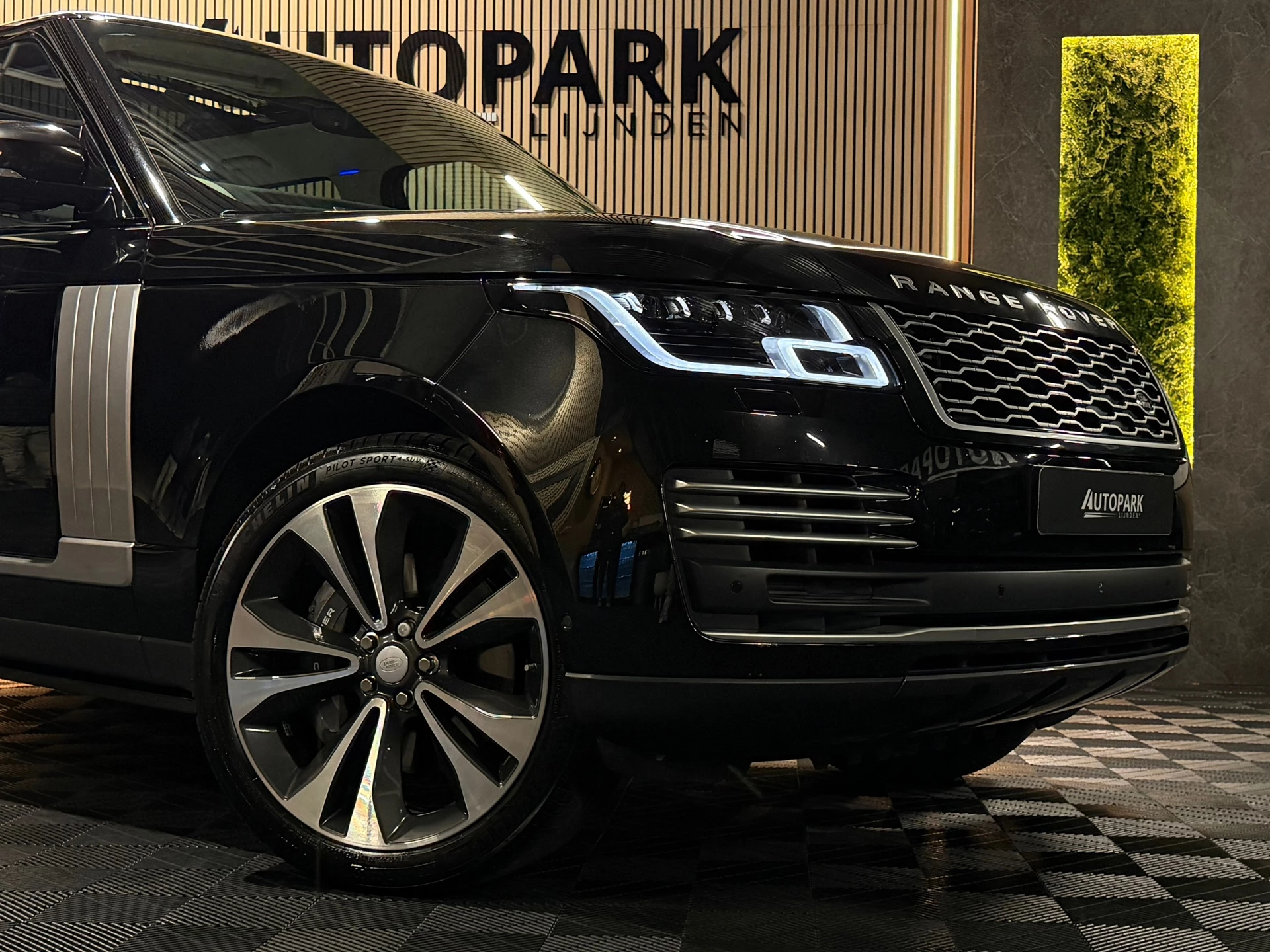 Hoofdafbeelding Land Rover Range Rover