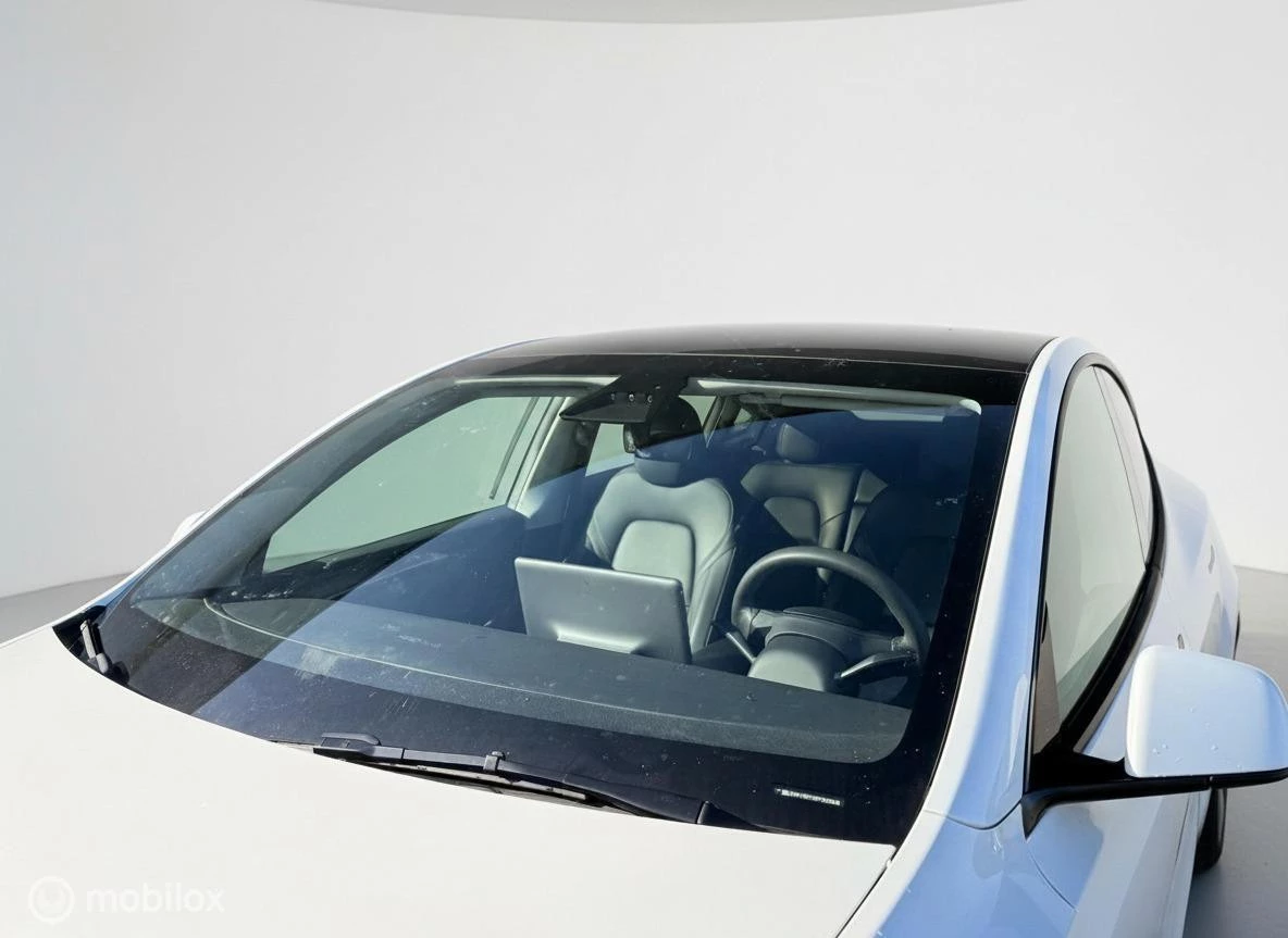 Hoofdafbeelding Tesla Model Y